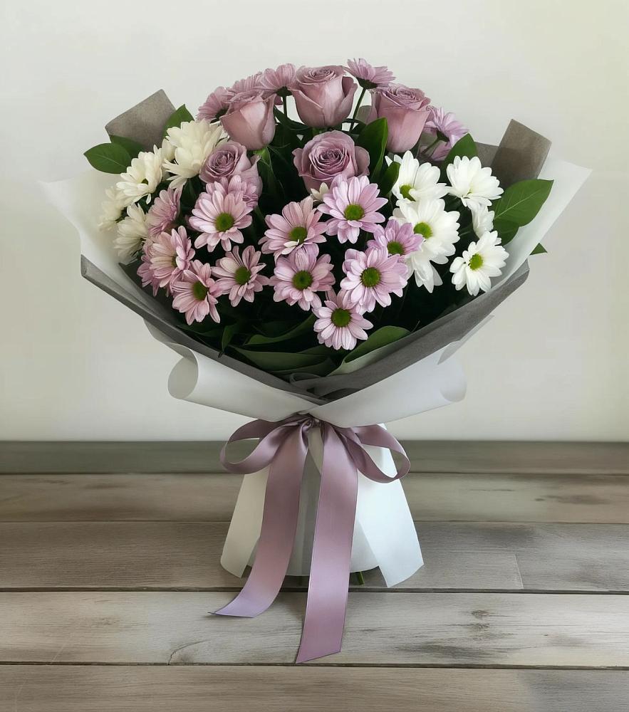 Букет цветов из: Хризантемы и Розы в Устюжне