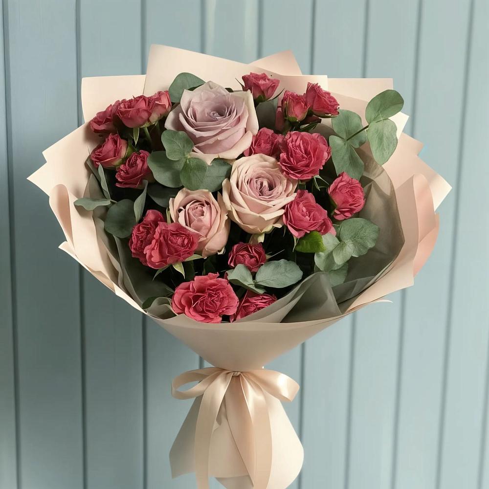 Букет цветов из: Гвоздики и Розы в Устюжне