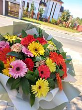 Букет цветов из:  Герберы #REPLACE_PRED# Устюжне