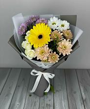 Букет цветов из:  Розы, Герберы и Хризантемы в Устюжне
