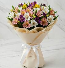 Букет цветов из:  Альстромерии в Устюжне