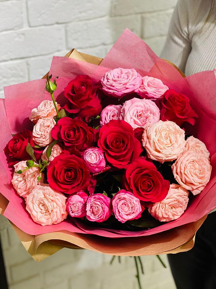 Букет цветов из: Розы в Устюжне