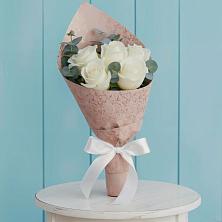 Букет цветов из:  Розы в Устюжне