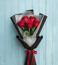 Букет цветов из:  Розы в Устюжне