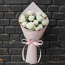 Букет цветов из:  Розы в Устюжне
