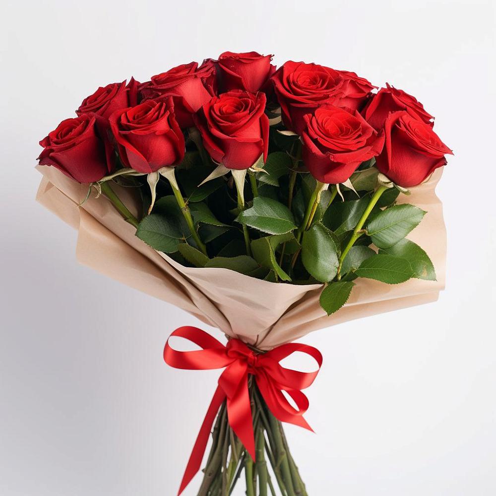 Букет 11 Красных роз Эдлесс Лав в Устюжне