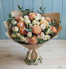 Букет цветов из:  Альстромерии и Розы #REPLACE_PRED# Устюжне
